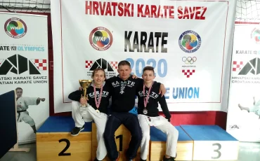 Sedam medalja sa prvenstva Hrvatske - Karate klub Mladost - Grad Ivanić-Grad 20180414_170532